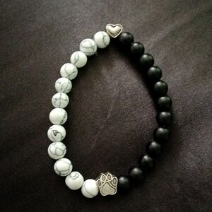 Beaded Bracelet with Paw Charm